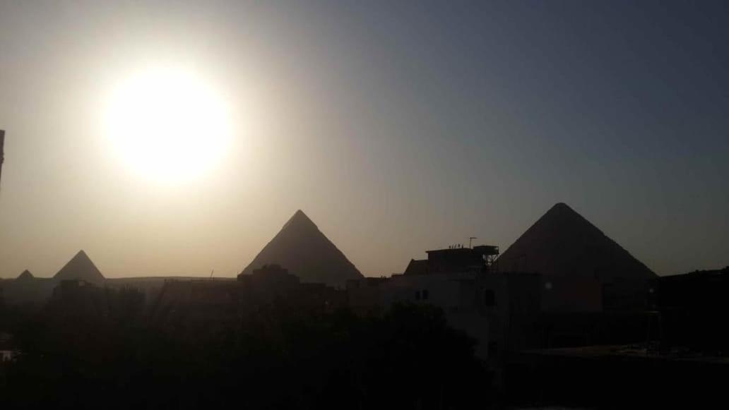 Andy Guest House Pyramids View Kafret el-Gabal Exteriör bild