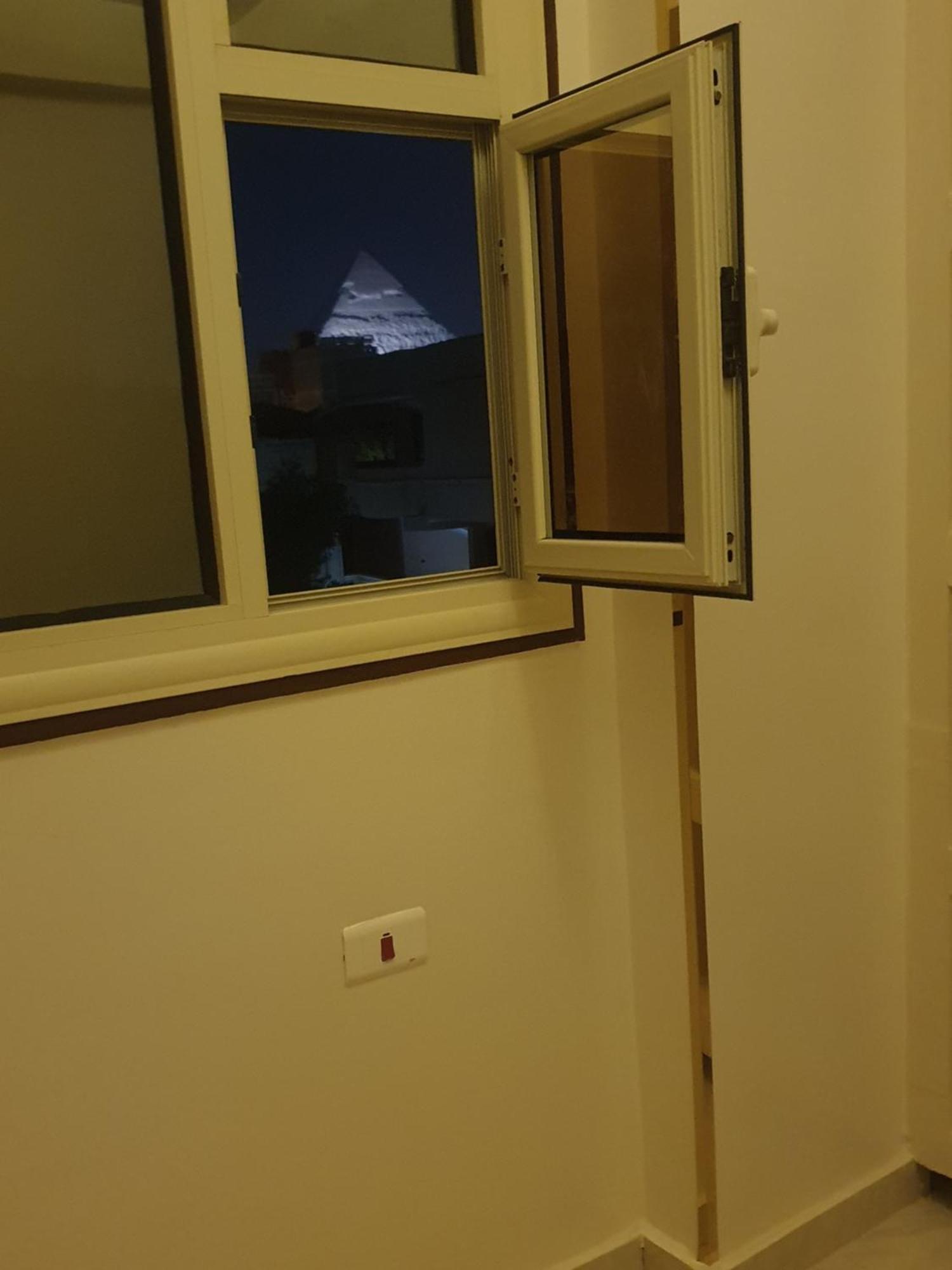 Andy Guest House Pyramids View Kafret el-Gabal Rum bild